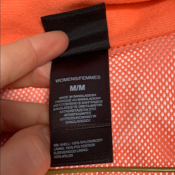 Orange north face shell - Picture 3 of 4